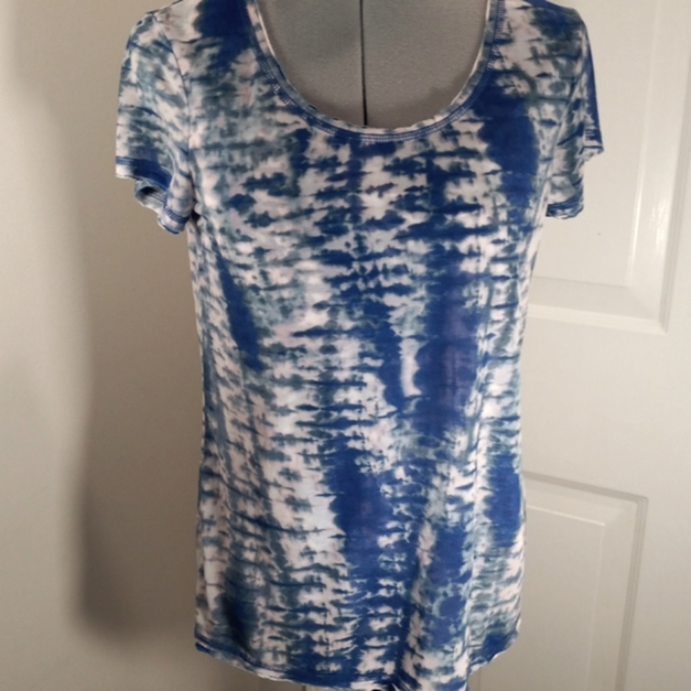 Vera Wang  Womens  Sz Small. Blue/pink/white  Tie Dyed Top - Picture 2 of 6
